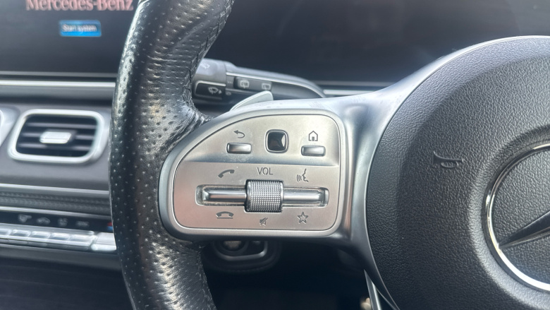 Mercedes-Benz GLE 300d 4Matic AMG Line 5dr 9G-Tronic Diesel Estate